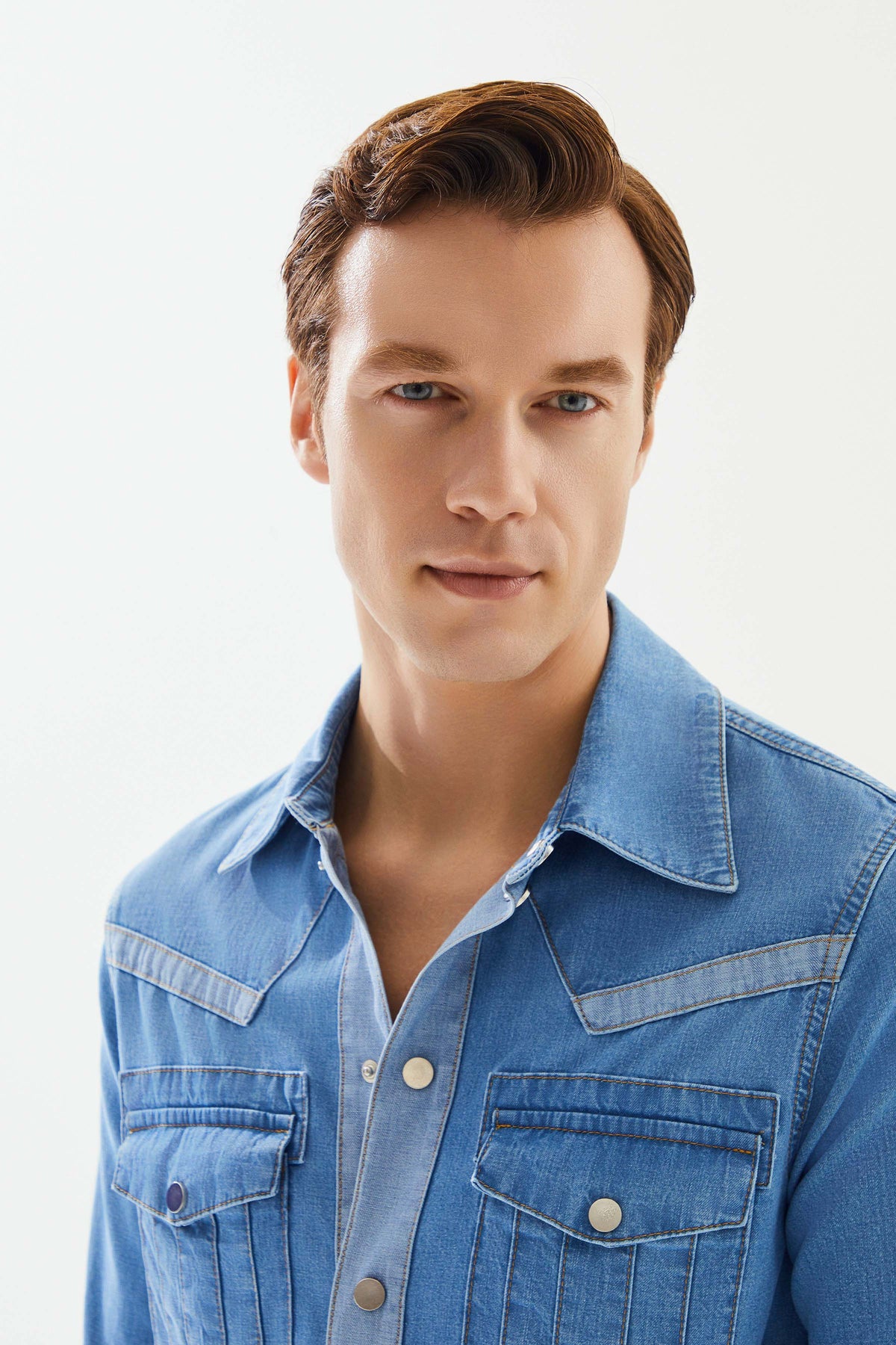 2be4A-Erkek Açık Mavi Cepli şerit Detaylı Denim Gömlek-5-roqelvaxirum.shop