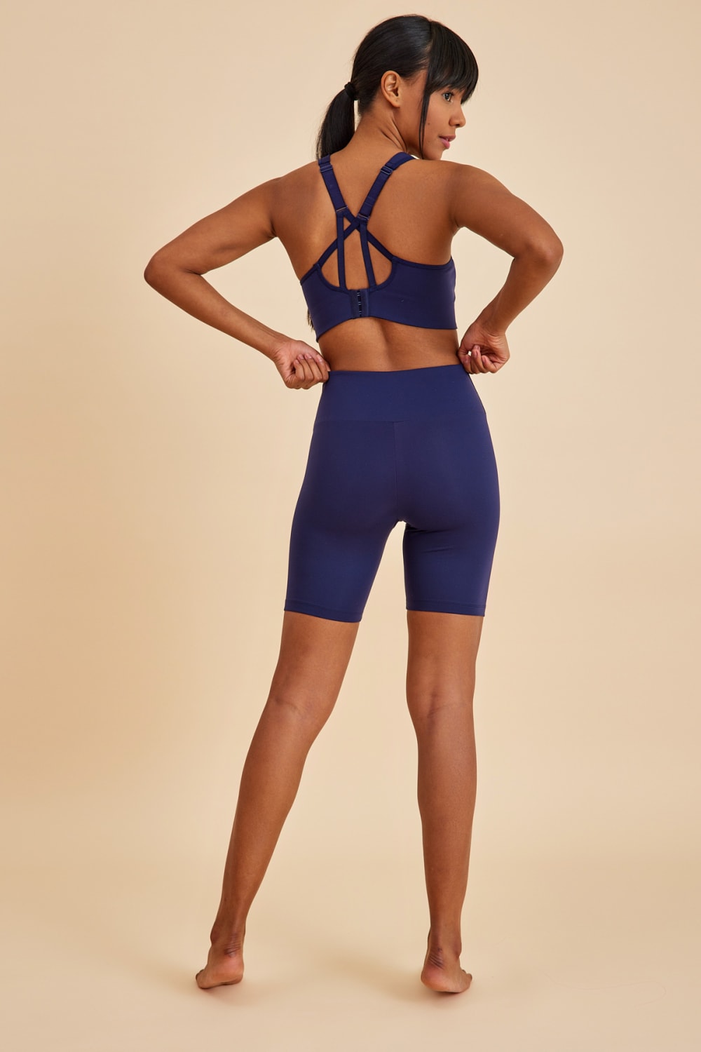 Amarelle-Sportive Lacivert Light Touch Kısa Toparlayıcı Spor Taytı-Activewear-7-roqelvaxirum.shop