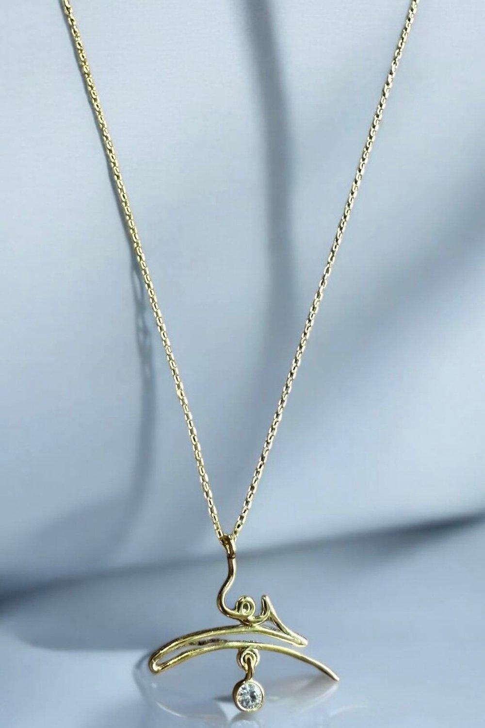 Arven’s World by Aylin Işıklı-Hiçlik Gold Kolye-Kolye-1-roqelvaxirum.shop