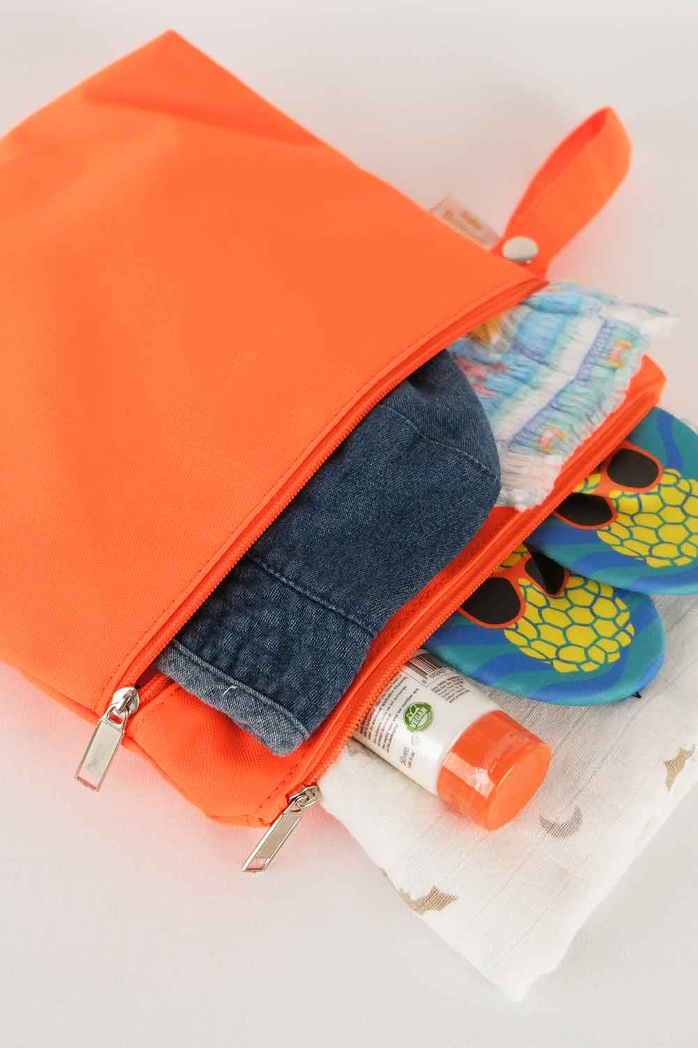 Atelier Bomonti-Mami Kids Wet&dry Su Geçirmez Islak Kuru Kirli Temiz Plaj Havuz Kreş Fonksiyonel Turuncu Çanta-Omuz Çantası-4-roqelvaxirum.shop