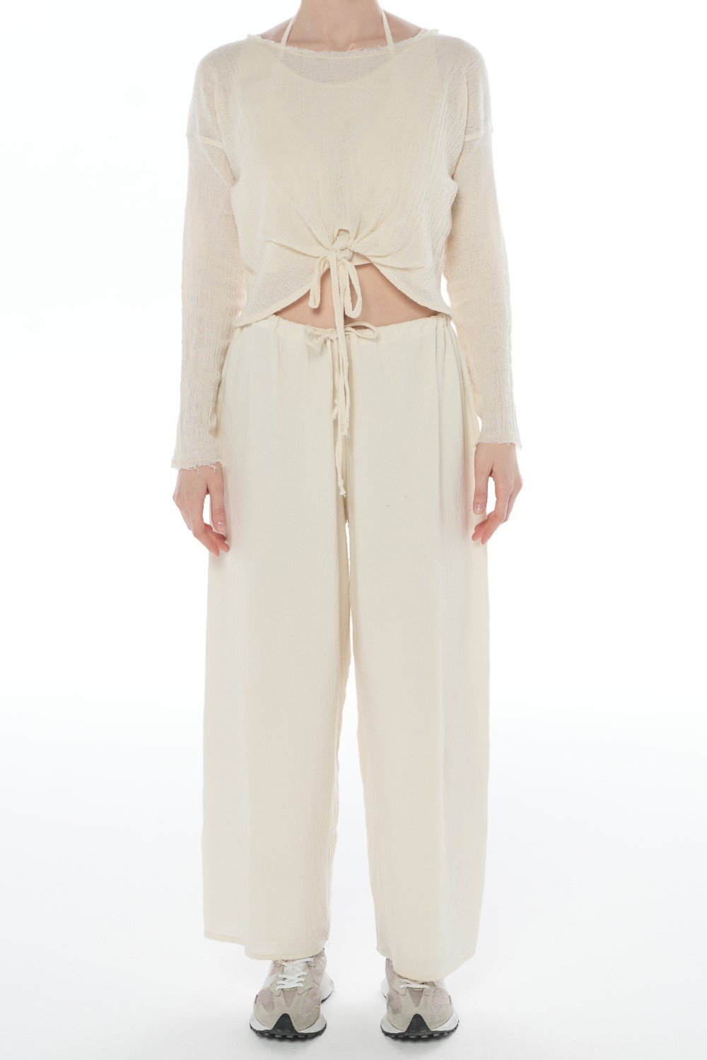 Ave Eva-Sıfır Yaka Bluz-Bluz-3-roqelvaxirum.shop