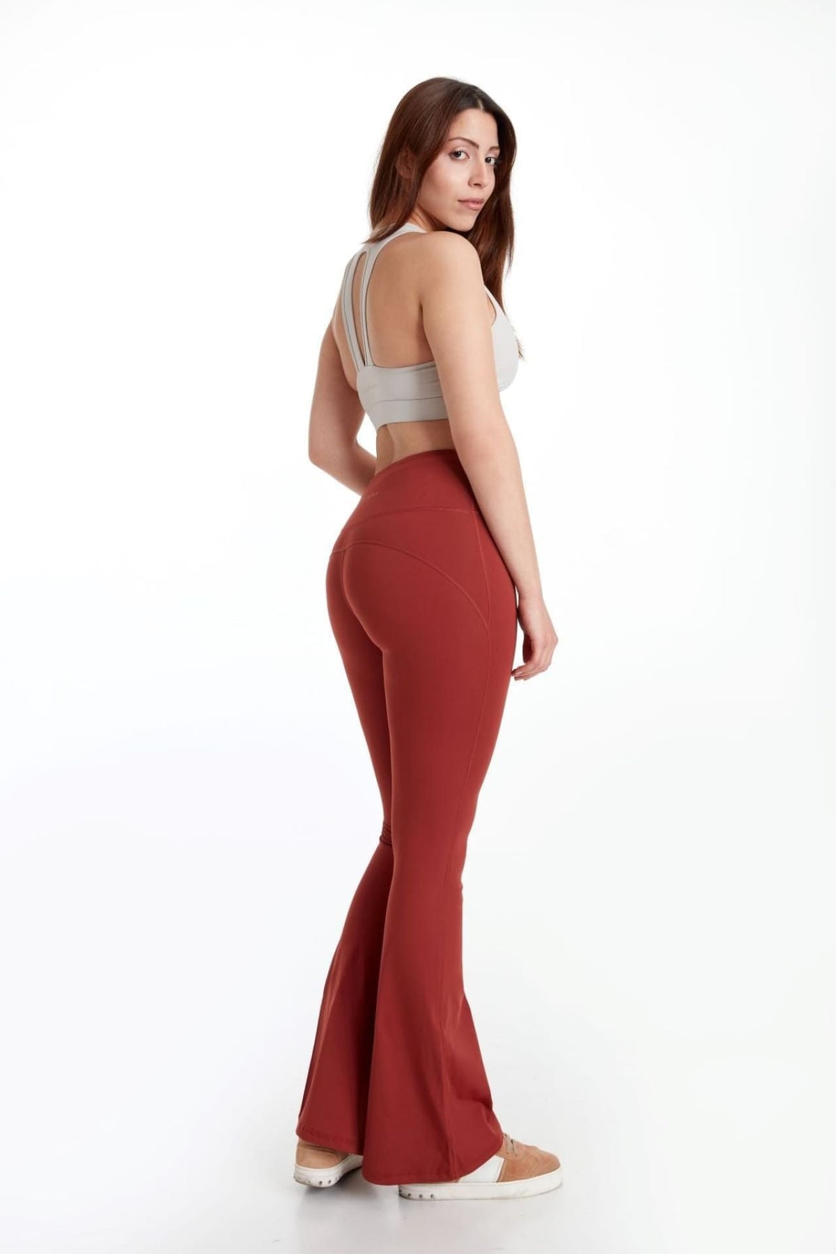 Birdiejay-Elevate Bra Krem Sporcu Ve Yoga Sütyeni̇-Spor Sütyeni-2-roqelvaxirum.shop