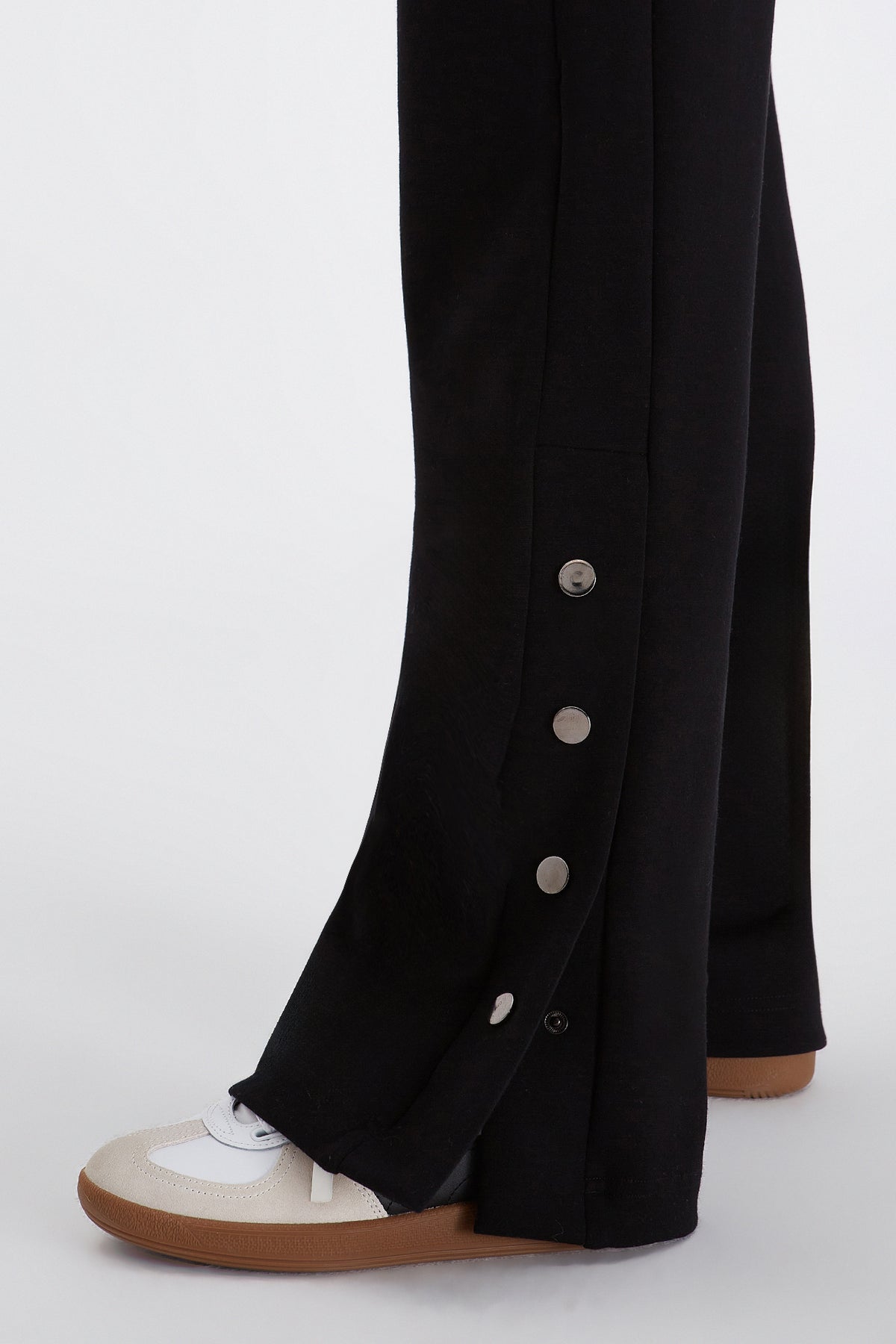 Boboist-Boboist Amy Pantolon Amy çıtçıt Detaylı Pantolon-Pantolon-3-roqelvaxirum.shop