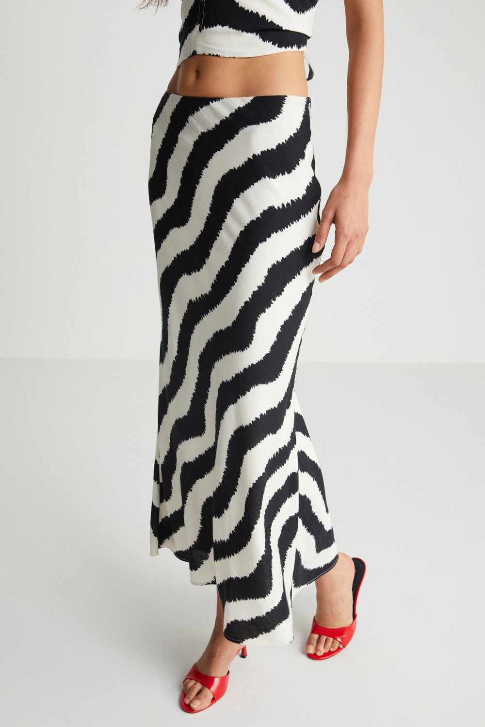 Boneqa Barcelona-Zebra Desenli Uzun Etek-Etek-4-roqelvaxirum.shop