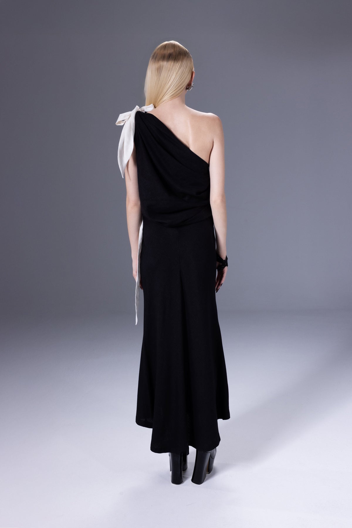 Death Is Easy-Two Way Wrapped Top-Top-4-roqelvaxirum.shop