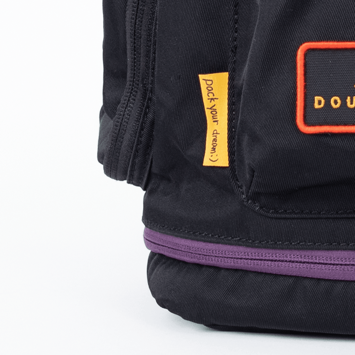 Doughnut Pyramid Happy Camper Serisi Siyah Unisex Omuz Çantası