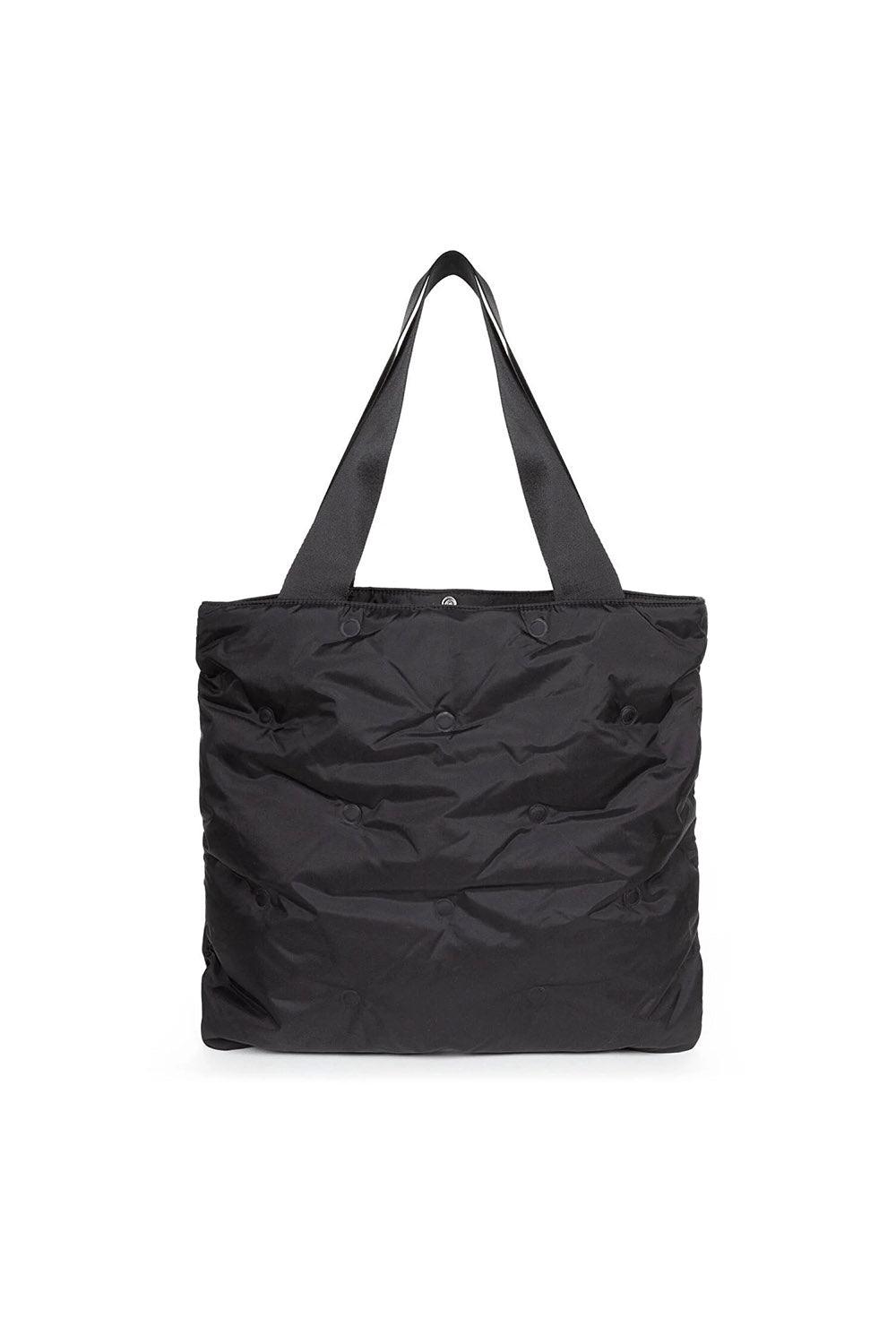 Eastpak-Charlie Puff Black-Omuz Çantası-6-roqelvaxirum.shop