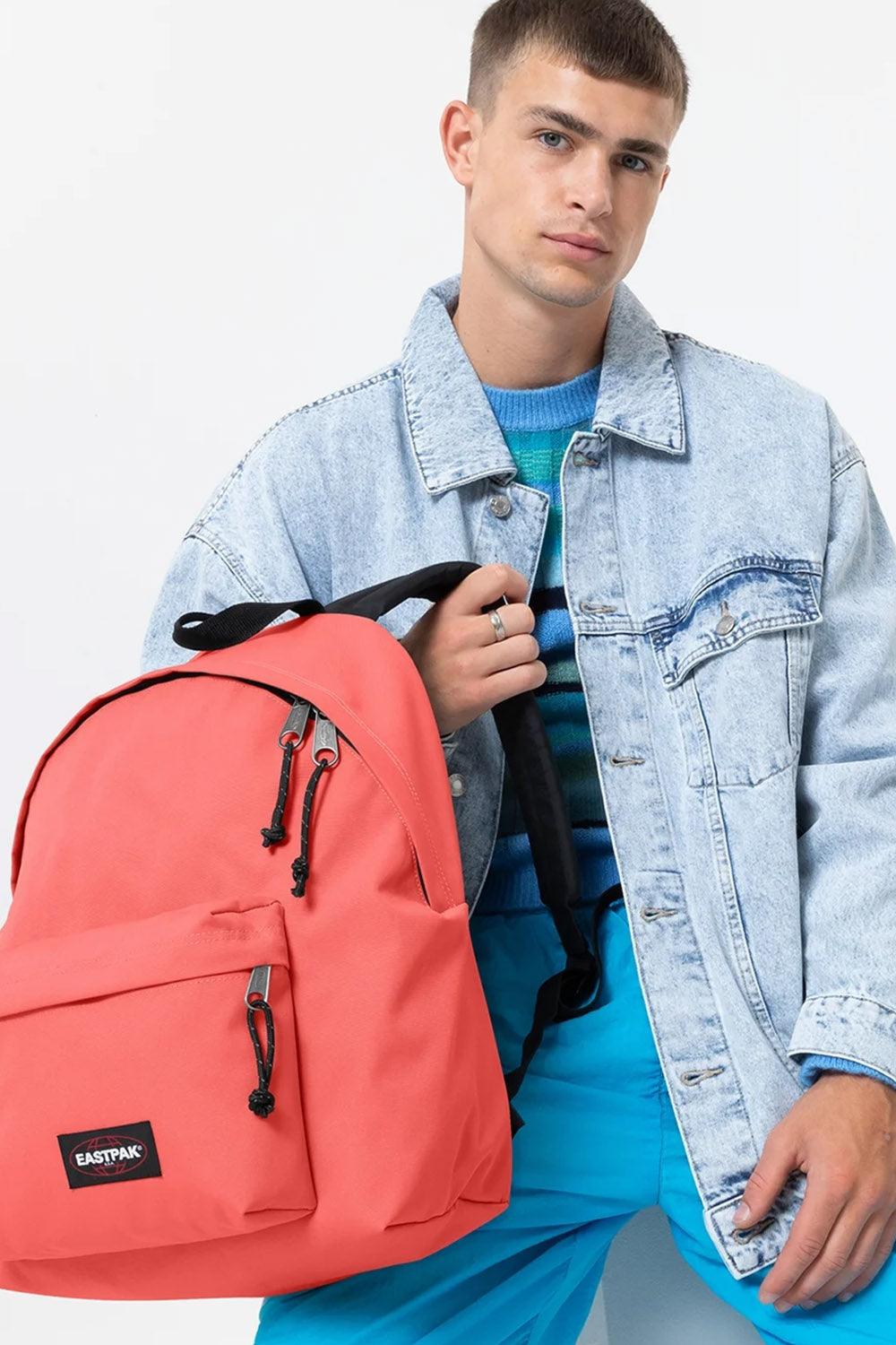 Eastpak-Padded Pak'r Passion Peach-Sırt Çantası-3-roqelvaxirum.shop