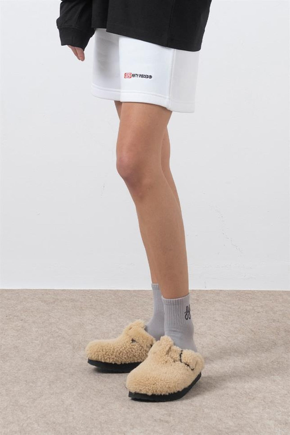 Fifty Pieces-Beyaz Bermuda Jogger Şort-Şort-3-roqelvaxirum.shop