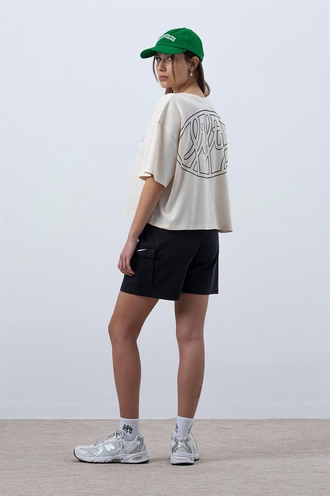 Fifty Pieces-Kum Core Oversize Mid Length T-Shirt-T-Shirts-5-roqelvaxirum.shop