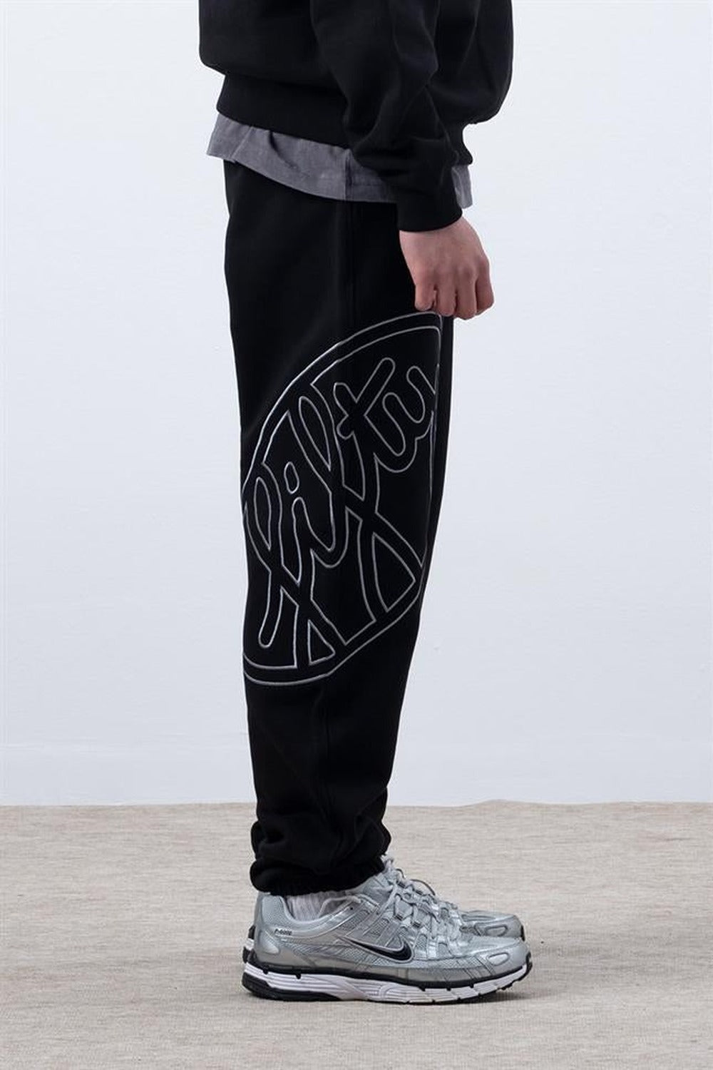 Fifty Pieces-Siyah Core Loose Fit Jogger-Eşofman-2-roqelvaxirum.shop