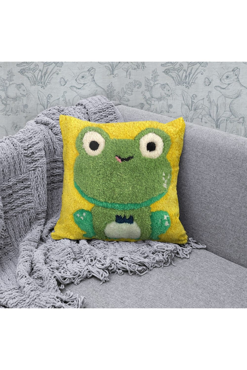 Fille á Fille Design Studio-Frog Pillow-Kırlent-2-roqelvaxirum.shop