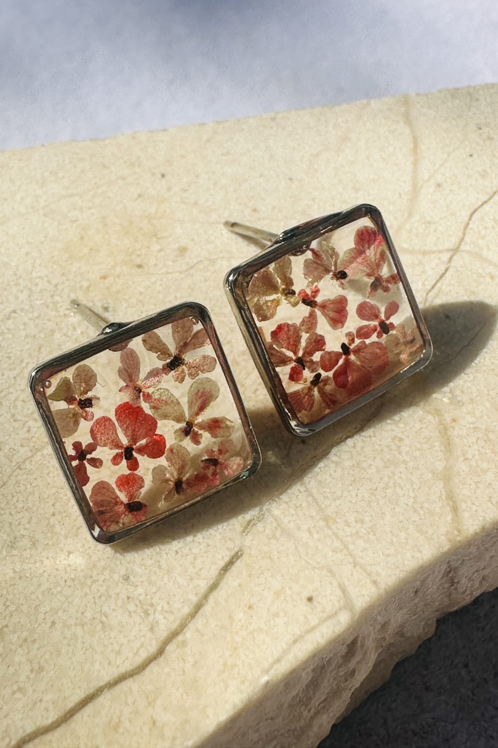 Fiorel Design-Teeny Weeny Square Rhodium - Pink-Küpe-1-roqelvaxirum.shop