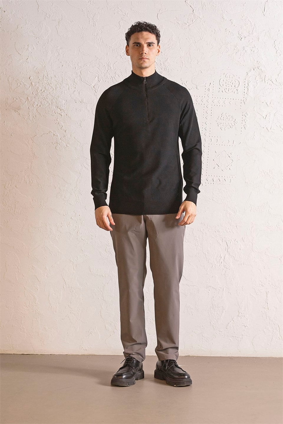 GMG Firenze-Dik Yaka Fermuarlı Reglan Kol Erkek Kazak-Kazak & Triko-1-roqelvaxirum.shop