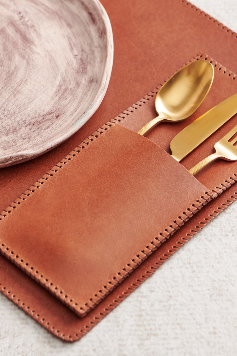 Gardin Leather-Gerçek Deri Kaşıklık-Sunum Aksesuarları-1-roqelvaxirum.shop