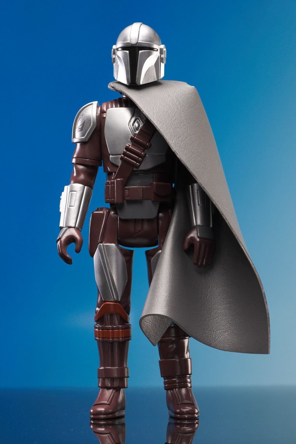 Gentle Giant Ltd.-Star Wars: The Mandalorian - The Mandalorian Beskar Concept Jumbo Figür-Figürler-7-roqelvaxirum.shop