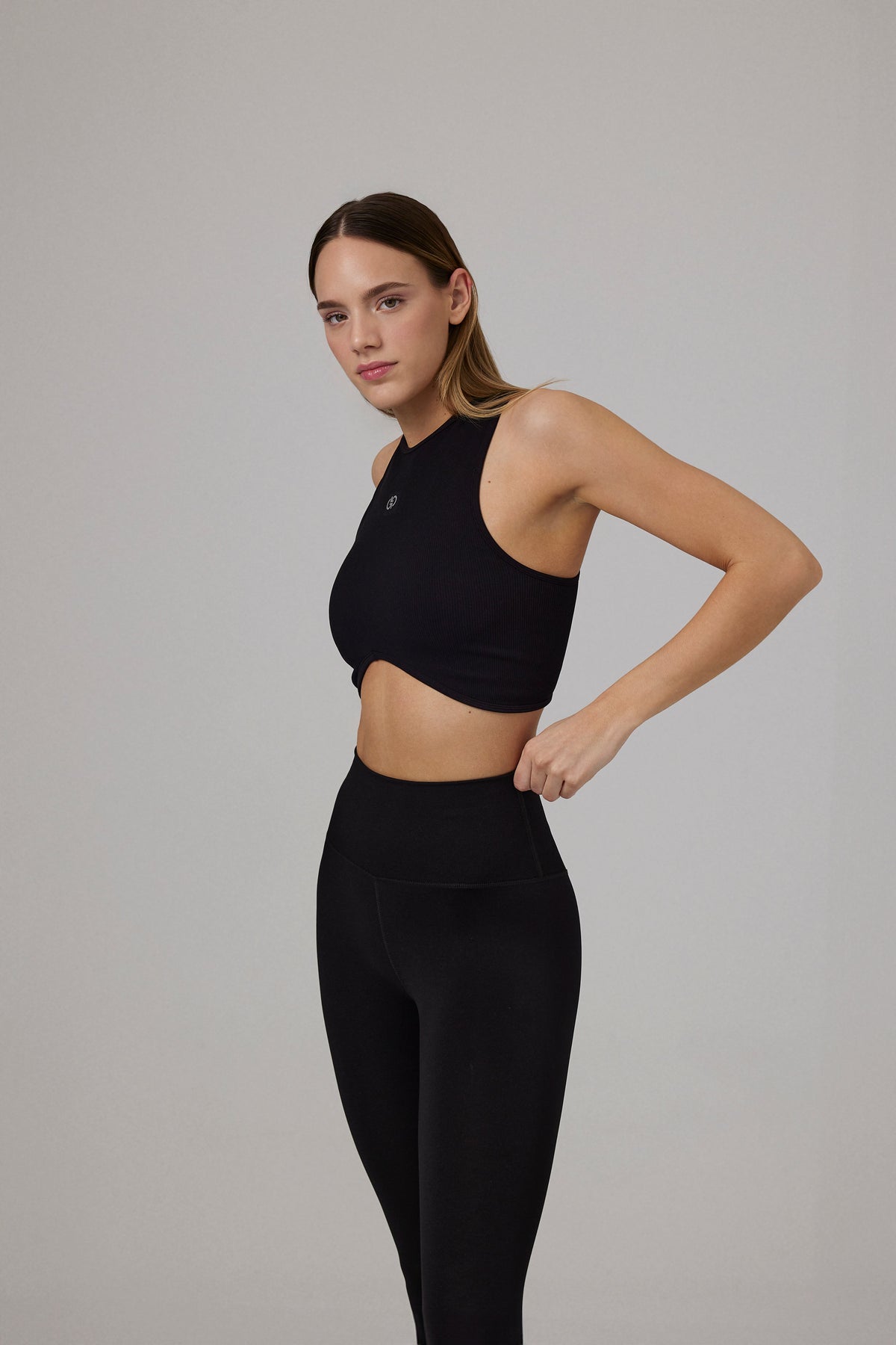 Glo Studio-Iris Seamless Bra Onyx-Bralet-2-roqelvaxirum.shop