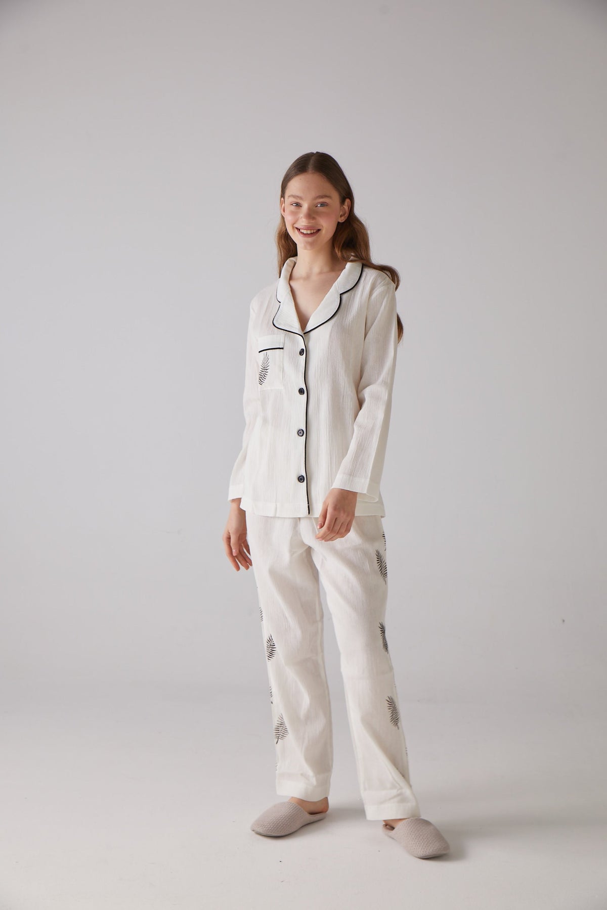 Handarte Los Angeles-Yaprak Desen Uzun Pijama Takımı-Pijama Takımı-2-roqelvaxirum.shop