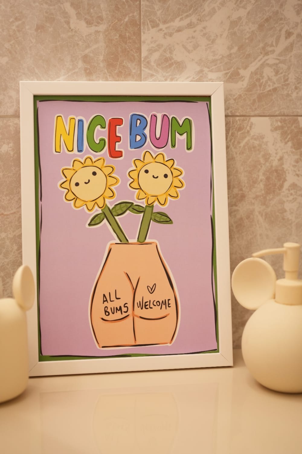 Hello Melody-Nice Bum Baskı-Tablo-1-roqelvaxirum.shop