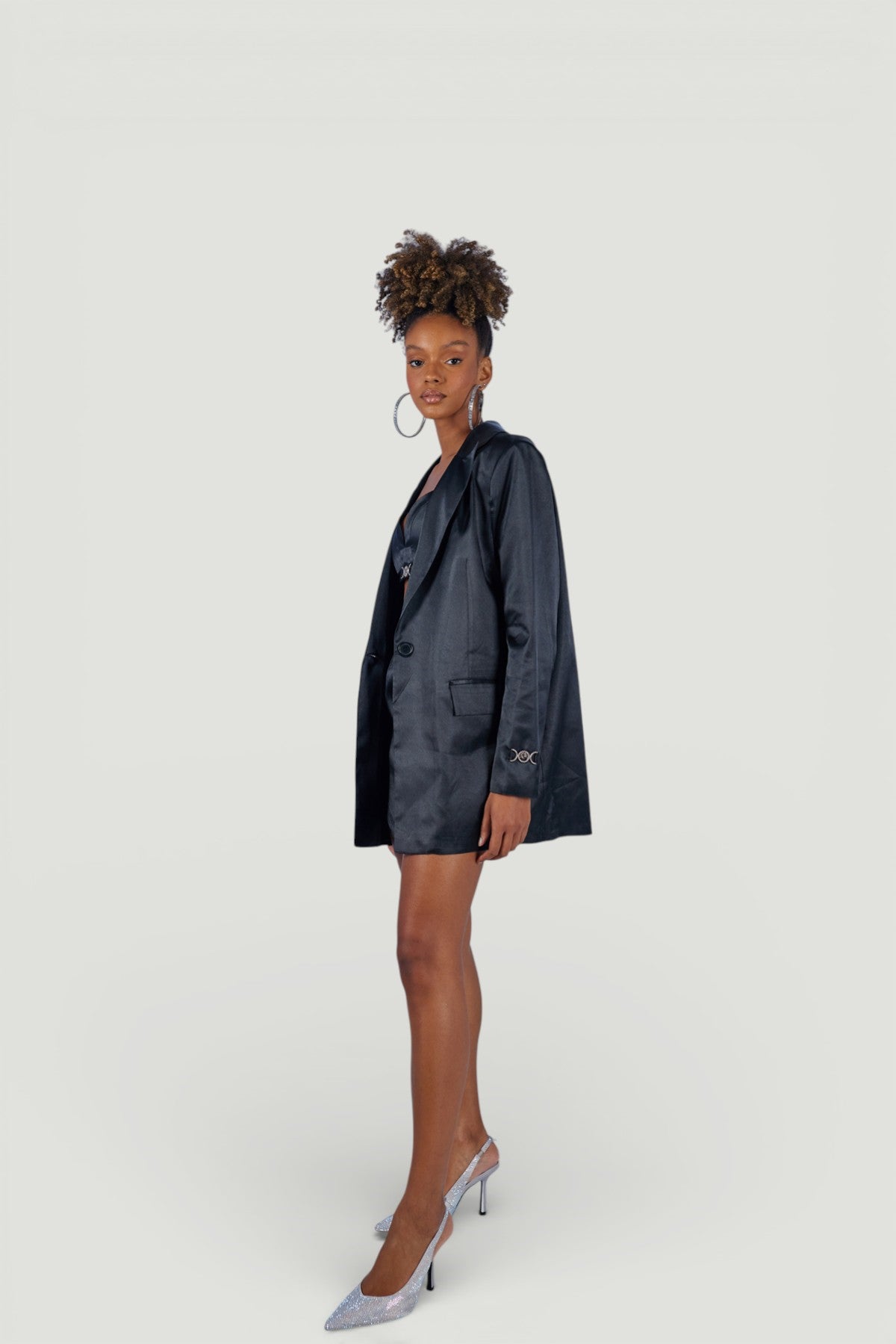Holly Lolly-Fancy Vatkalı Uzun Kol Astarlı Saten Blazer Ceket – Si̇yah-Ceket-3-roqelvaxirum.shop