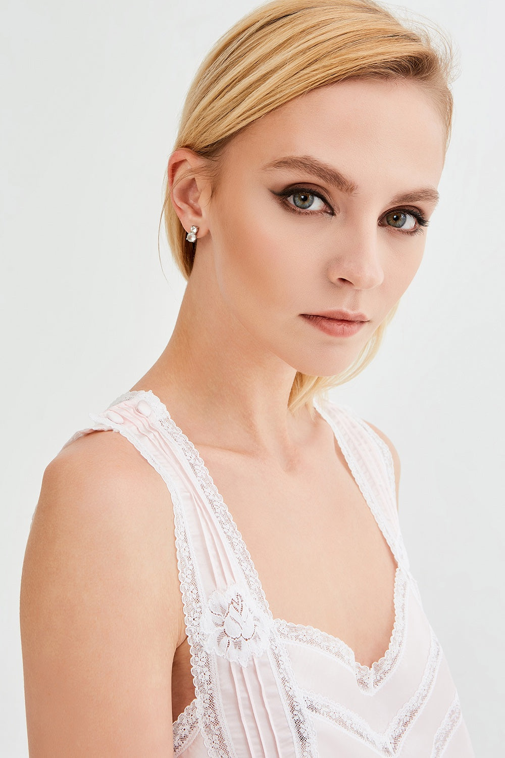 İpek Kıramer-Romantic Silk Chemise Pink-Gecelik-3-roqelvaxirum.shop