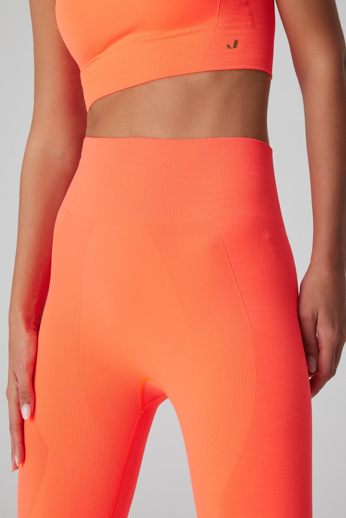 Jerf-Gela Yüksek Bel, Esnek Ve Toparlayıcı Spor Tayt Neon Mercan-Tayt-2-roqelvaxirum.shop
