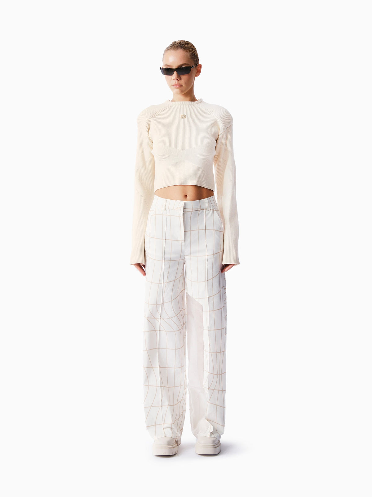 Kntlgy-Future Knit Bej Crop Kazak-Kazak & Triko-3-roqelvaxirum.shop