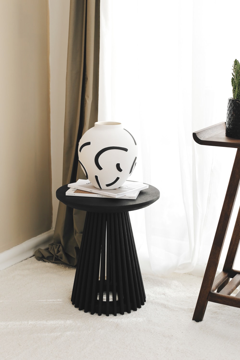 Kos Living-Cage Meşe Yan Sehpa Black-Sehpa-1-roqelvaxirum.shop