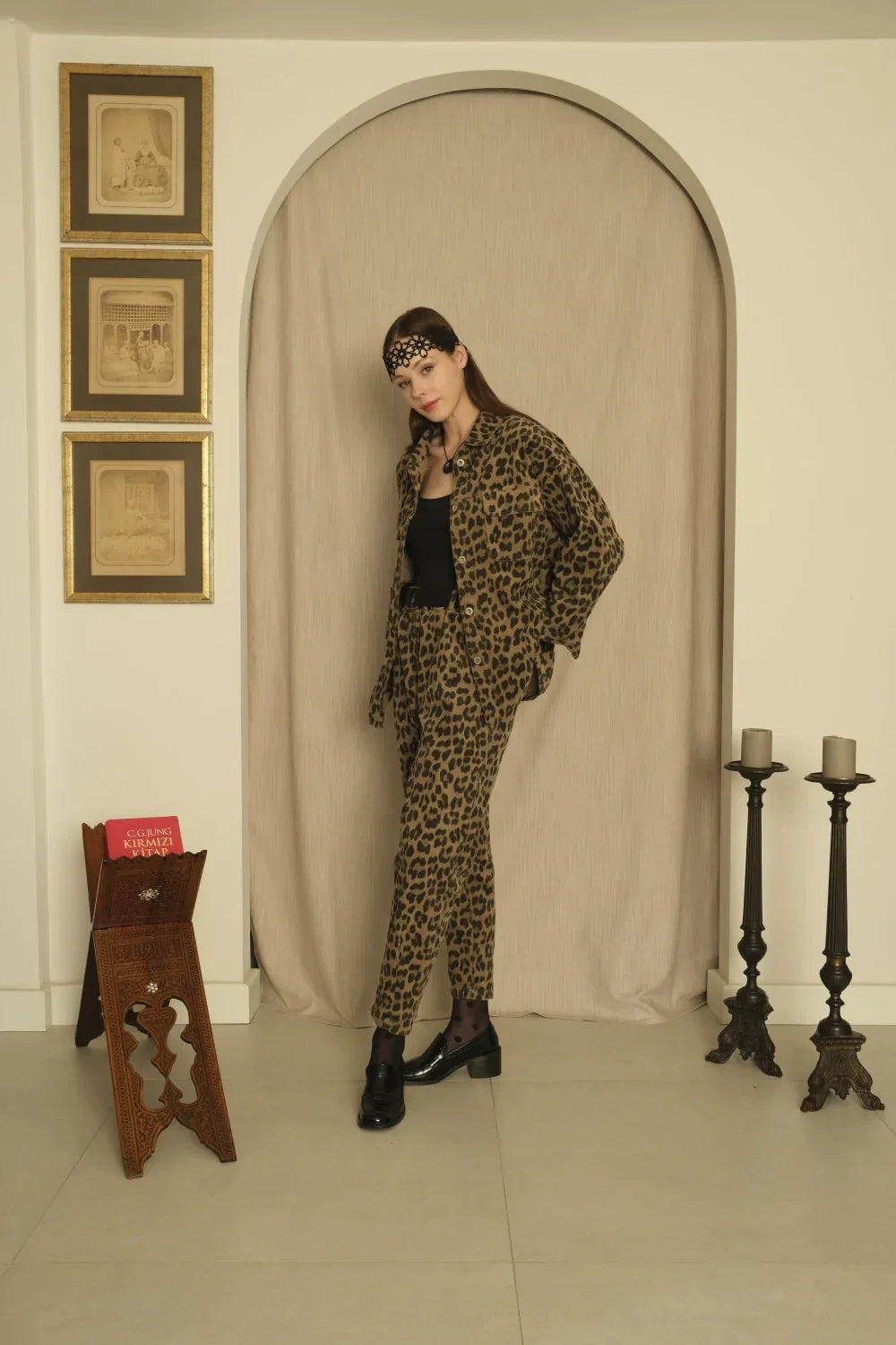 Le-Monade Dreams-Kadife Kahve Leopar Desenli Gömlek-Gömlek-5-roqelvaxirum.shop