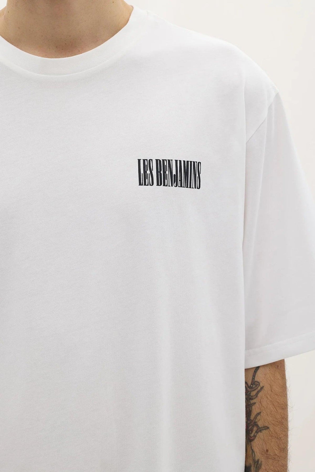 Les Benjamins-Oversized Tee 025-T-Shirts-6-roqelvaxirum.shop