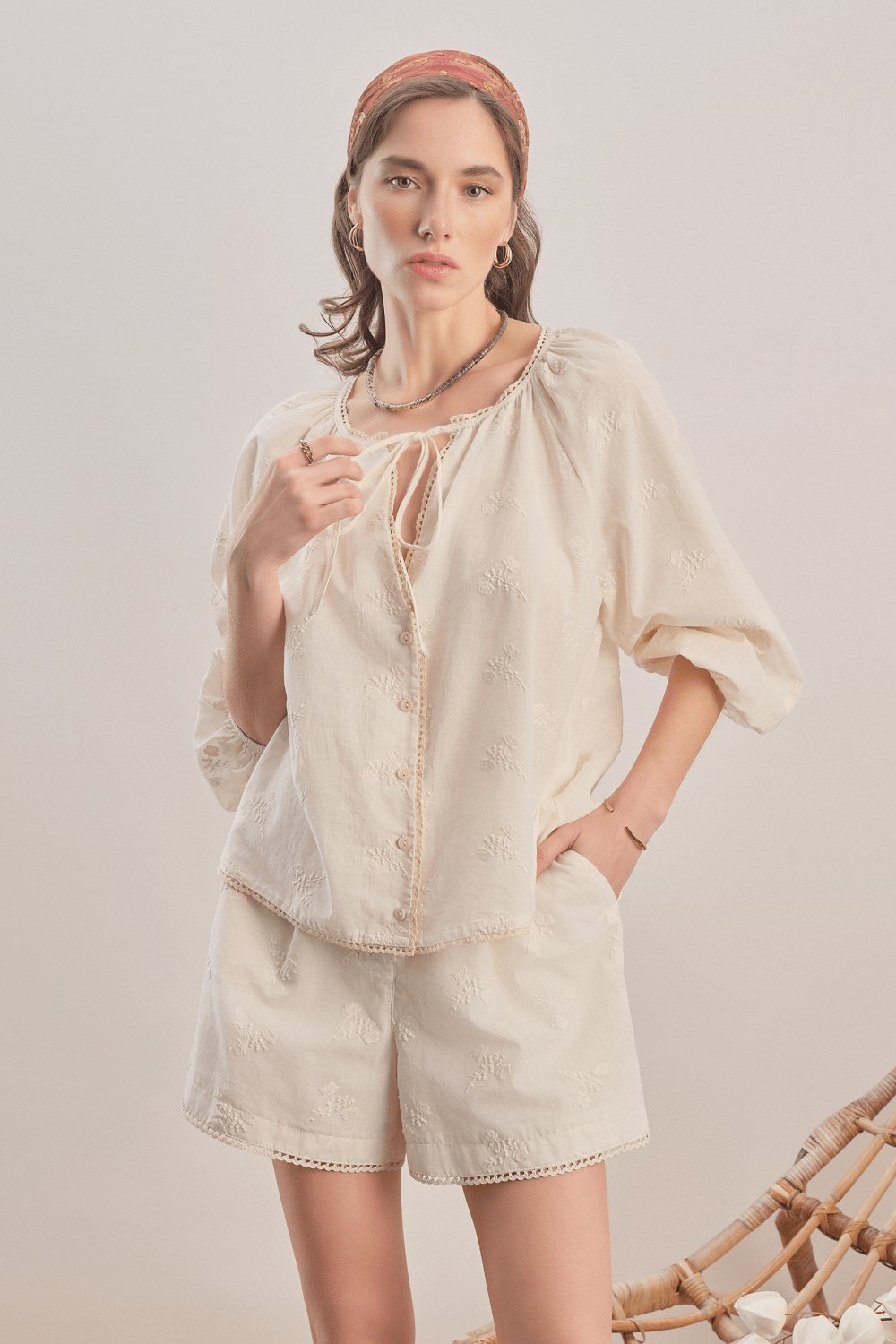 Mavlo-Soft Rose Nakışlı Koton Şort-Şort-2-roqelvaxirum.shop