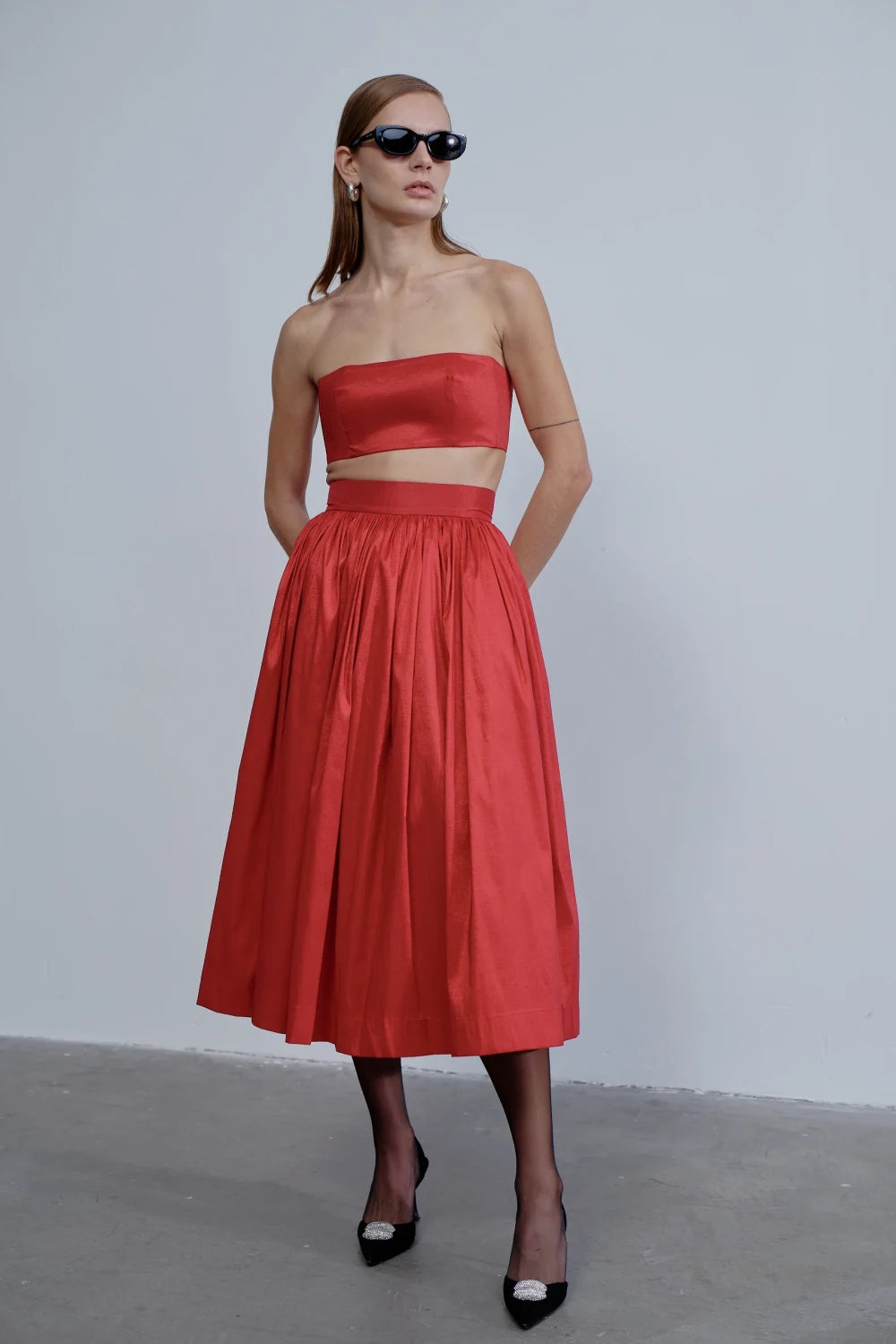 Nazlı Ceren-Lou Lou Top Rouge-Top-1-roqelvaxirum.shop