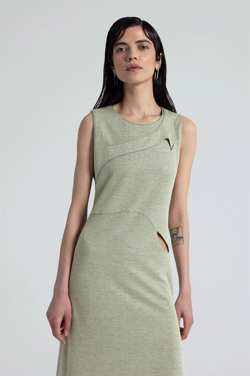 Nil Ergüven-Raisa Örme Elbise-Elbise-1-roqelvaxirum.shop