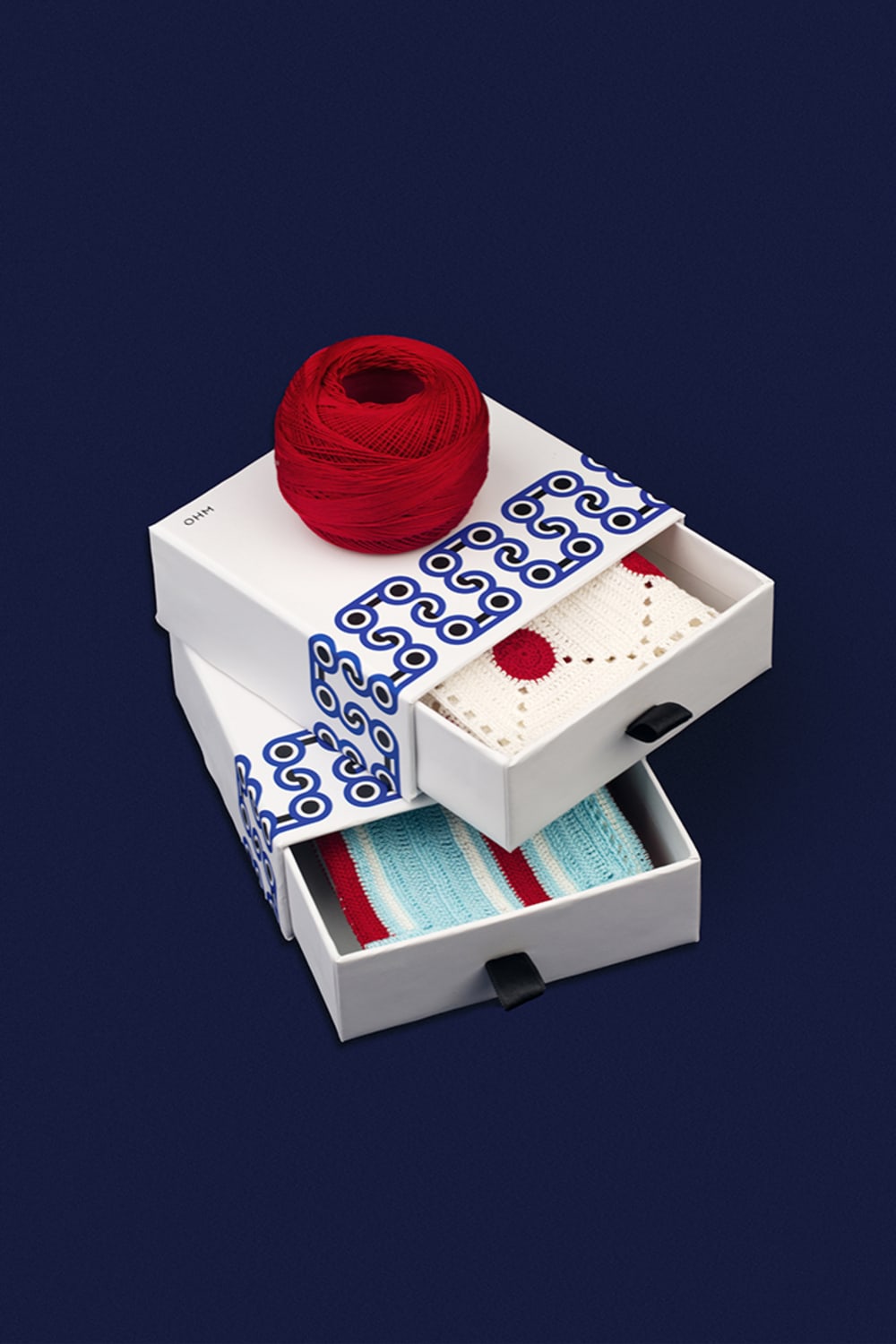 OHM Handmade-Krem Kırmızı Tiny Dots El İşi Dantel Örtü-Dantel Örtüler-5-roqelvaxirum.shop