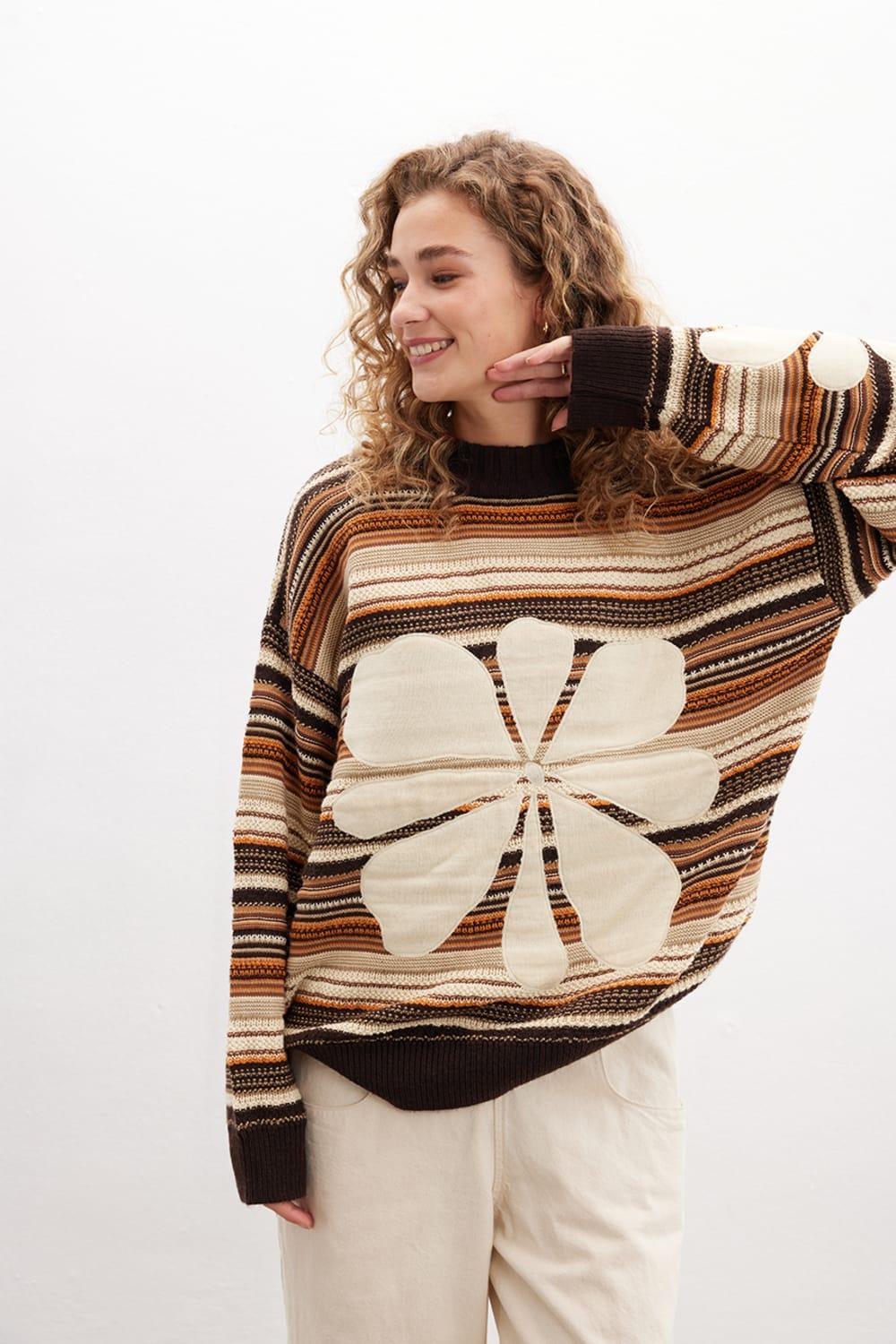 Peraluna-Amelia Pullover Yüksek Yaka Çiçek Desen Çok Renkli Organik Pamuk Karışım Kadın Triko Kazak-Kazak & Triko-4-roqelvaxirum.shop