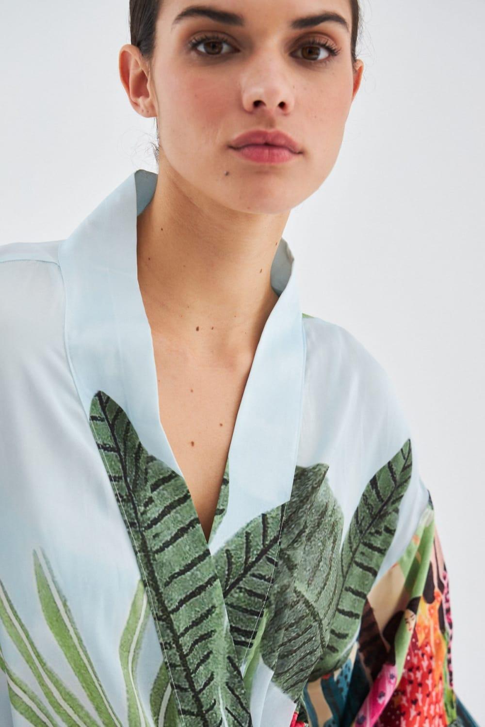 Peraluna-Kauri̇ Tropik Desenli Bilek Hizası Saten Kadın Kimono-Kimono-7-roqelvaxirum.shop