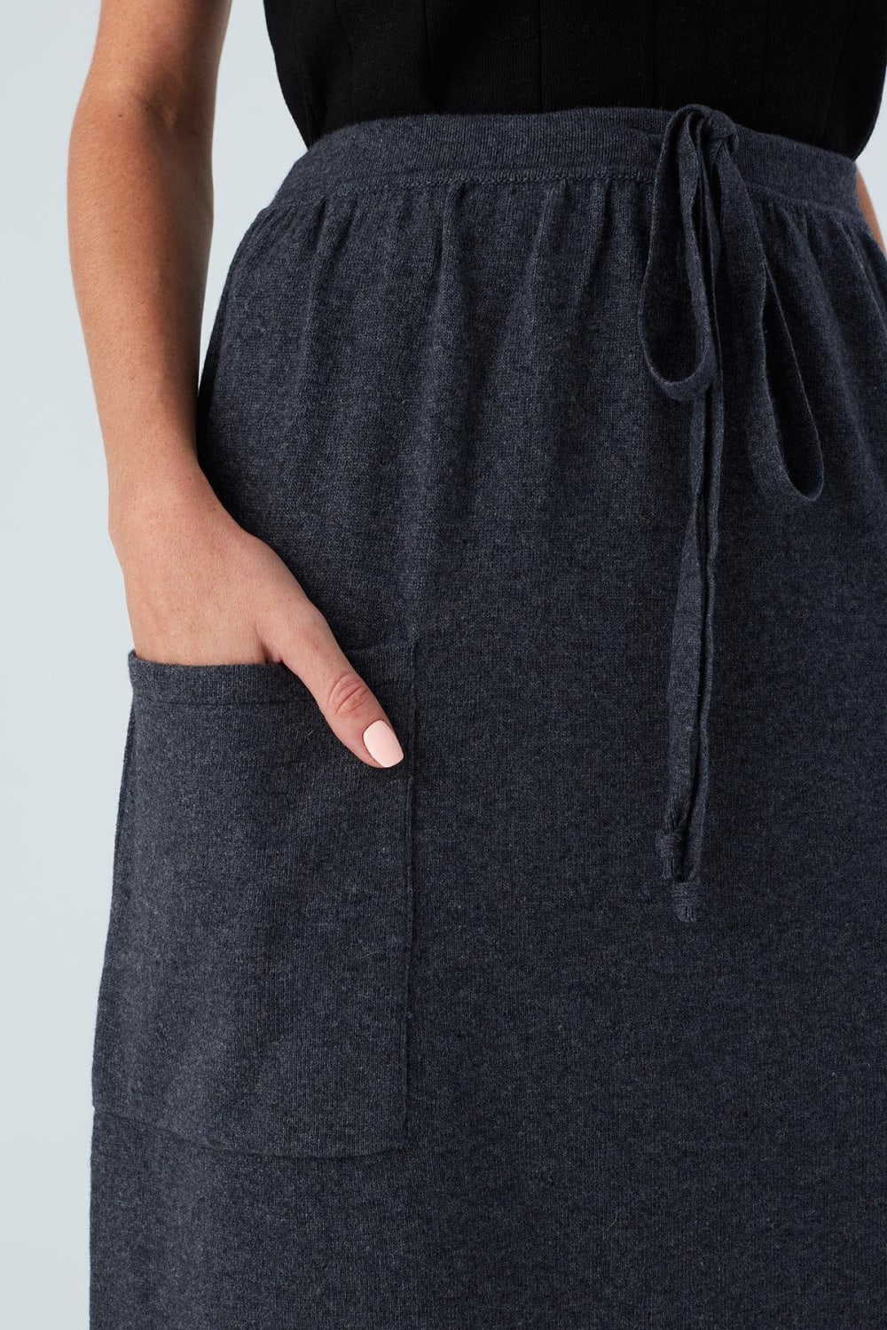 Peraluna-Nora Ski̇rt Rahat Kesim Beli Lastikli Bilek Hizası Cepli Kadın Triko Etek -Etek-11-roqelvaxirum.shop