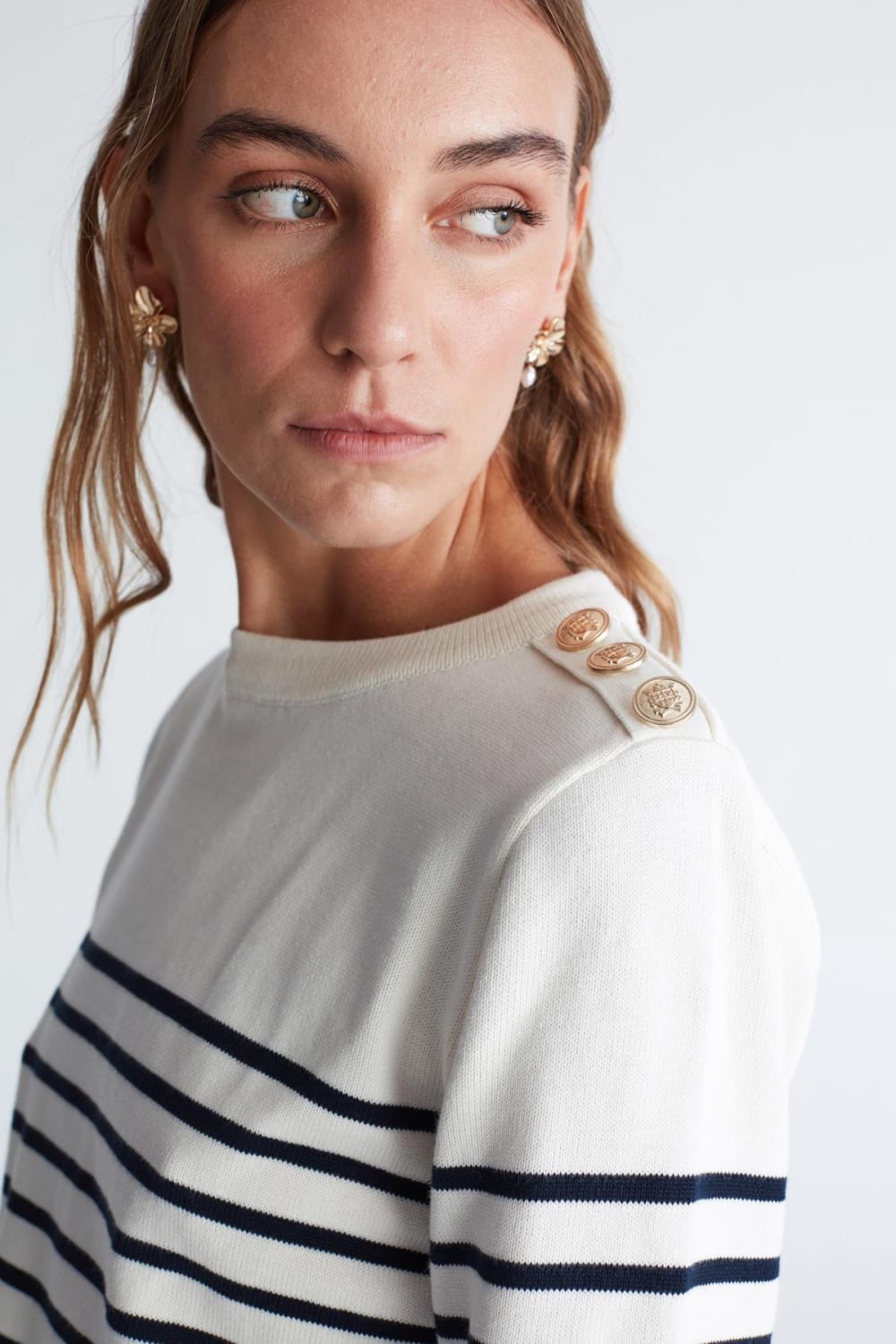 Peraluna-Styleboom X Audrey Pullover Omzu Düğmeli Çizgili Organik Pamuk Mevsimlik Kadın Triko Kazak -Kazak & Triko-2-roqelvaxirum.shop