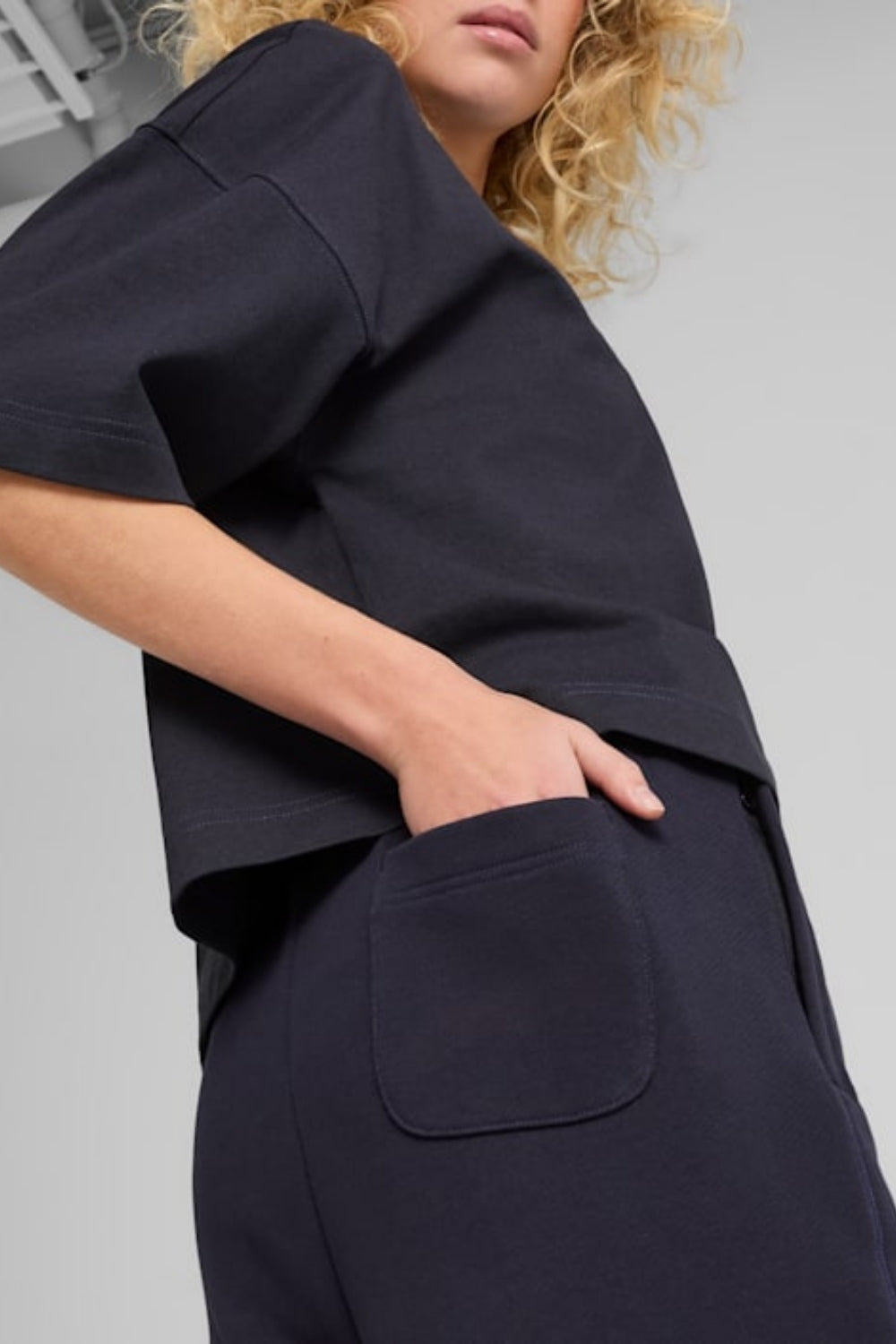 Puma-ESS Relaxed Sweatpants op New Na-Eşofman-4-roqelvaxirum.shop