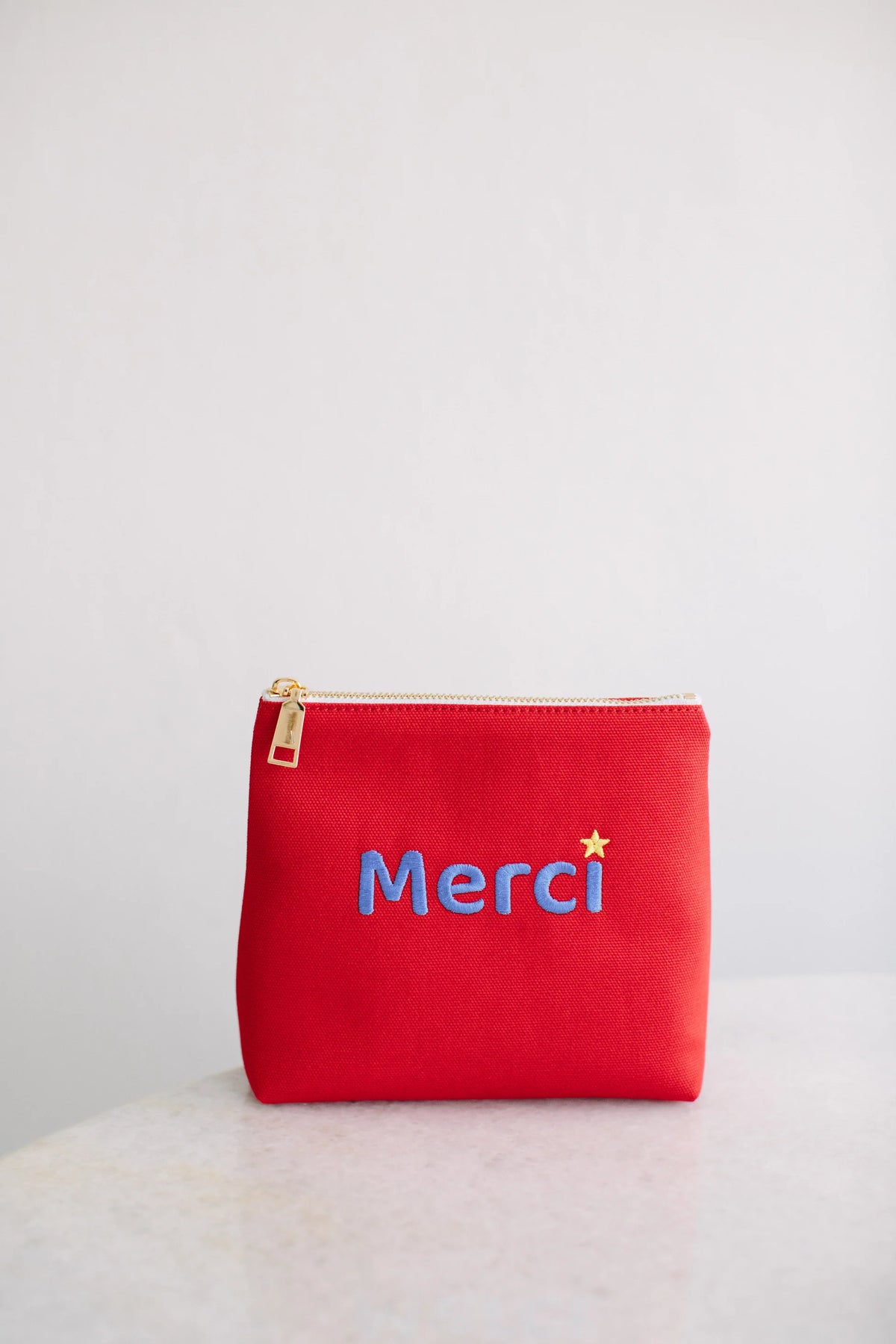 Pure Paris-Merci Kozmetik & Seyahat Çantası – Kırmızı-Makyaj Çantası-1-roqelvaxirum.shop