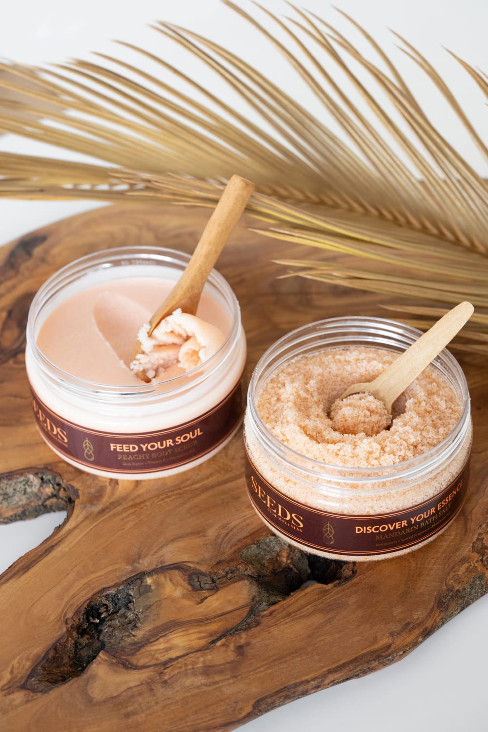 Seeds-Banyo Bakım Seti- Coconut Duş Jeli & Himalaya Banyo Tuzu & Nemlendirici Vücut Peelingi-Peeling-3-roqelvaxirum.shop