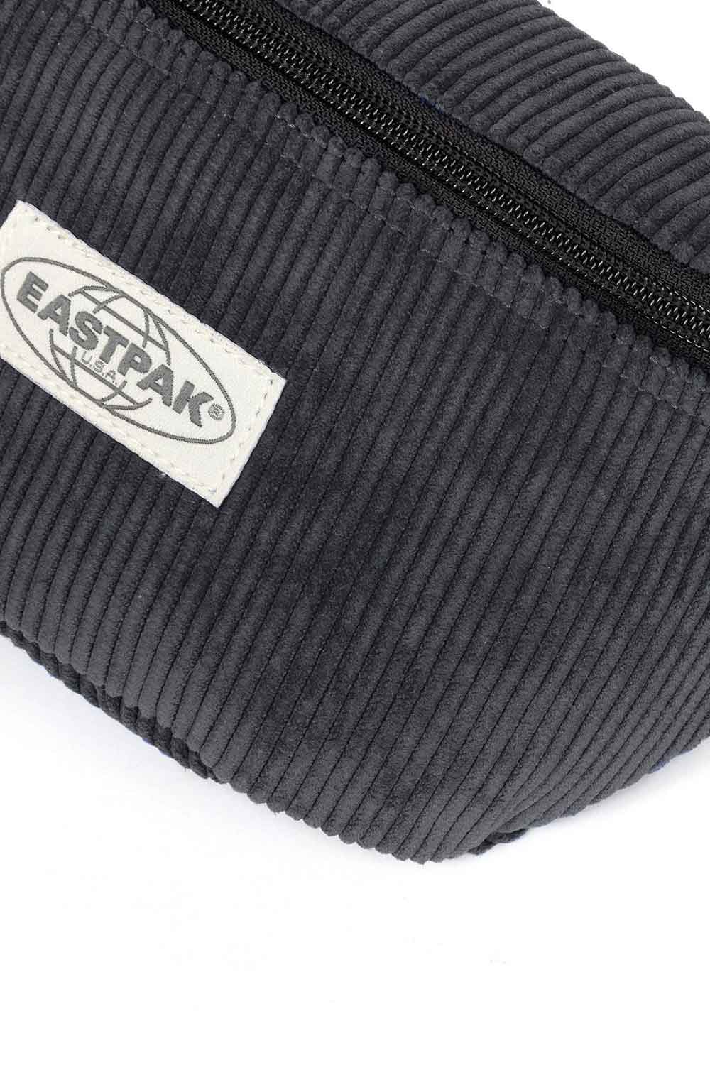 Eastpak-Springer Ribs Black-Bel Çantası-4-roqelvaxirum.shop