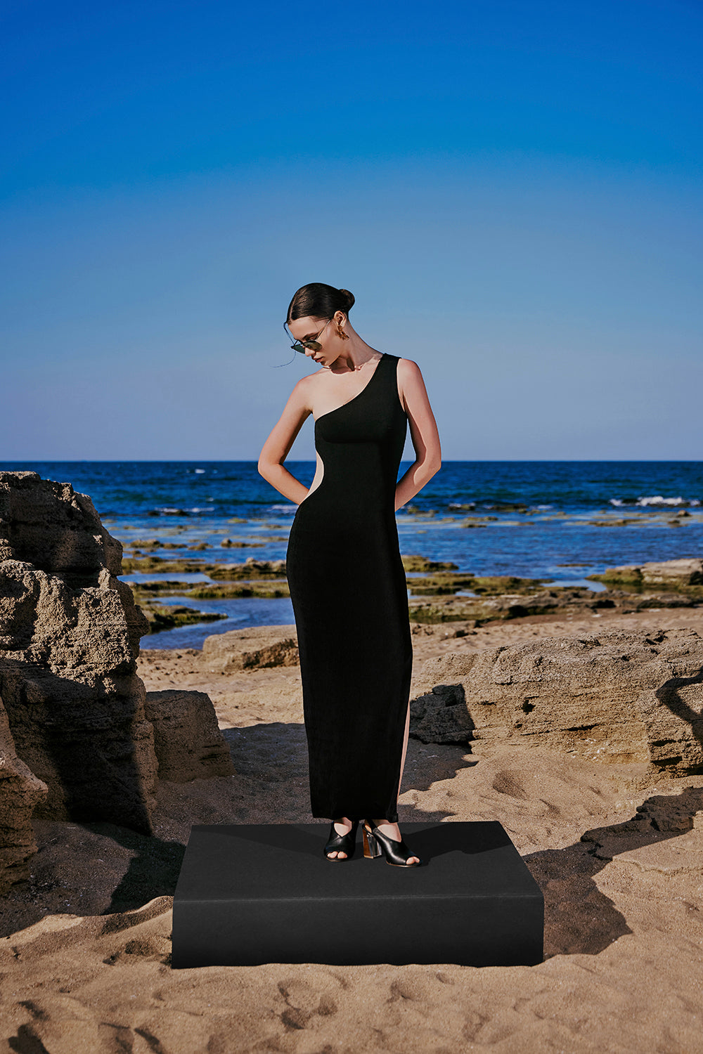Signe Cut-out Detailed Maxi Dress - 0