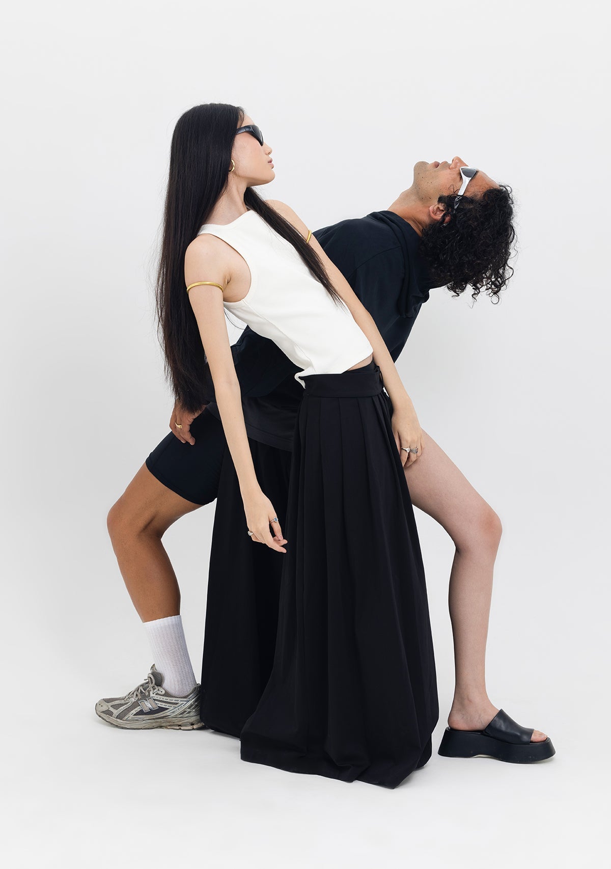 Tiny-Beli Kemerli Siyah Pileli Etek Aksesuar-Etek-4-roqelvaxirum.shop