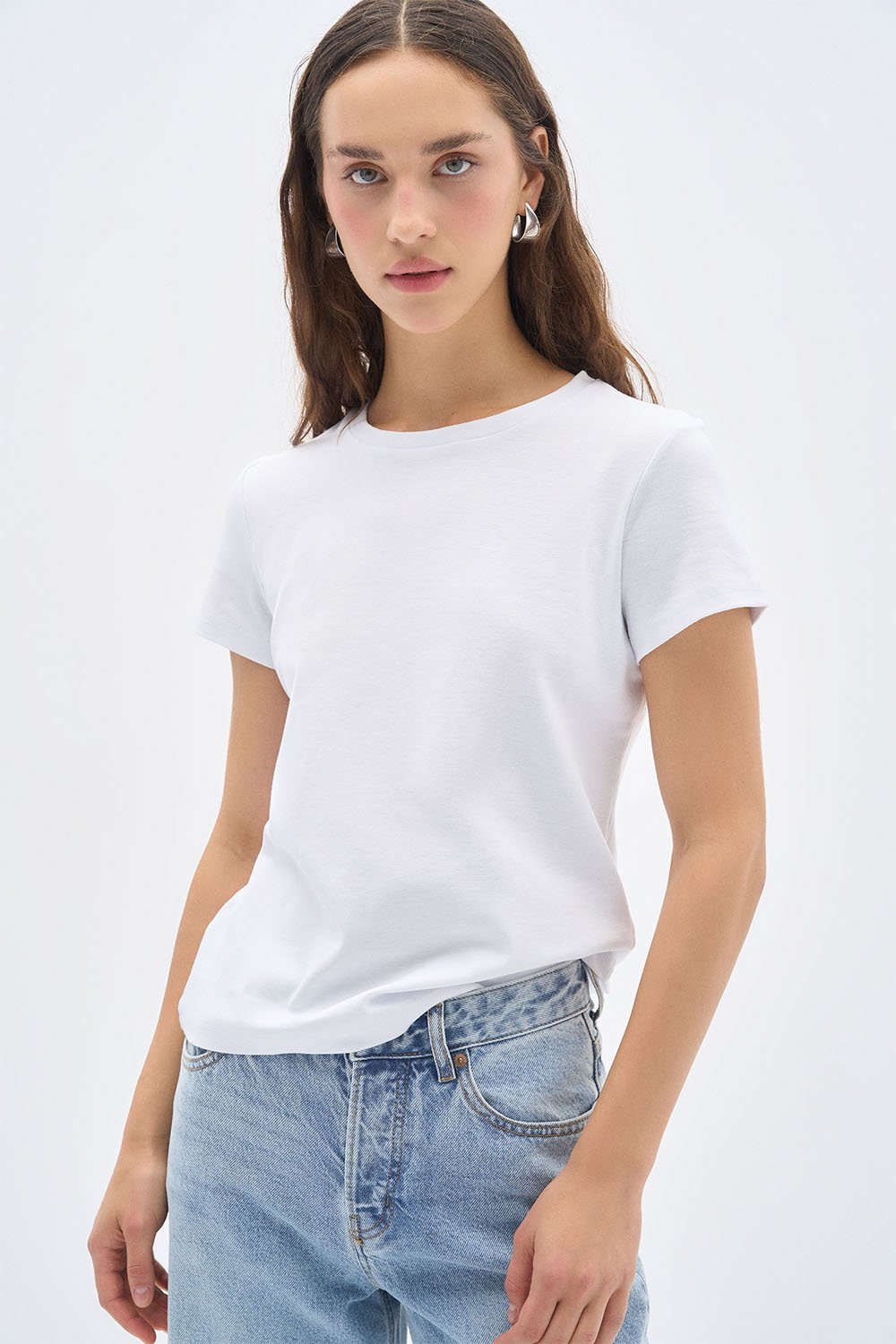 Wear Three Points-White Ribana T-shirt-T-Shirts-2-roqelvaxirum.shop