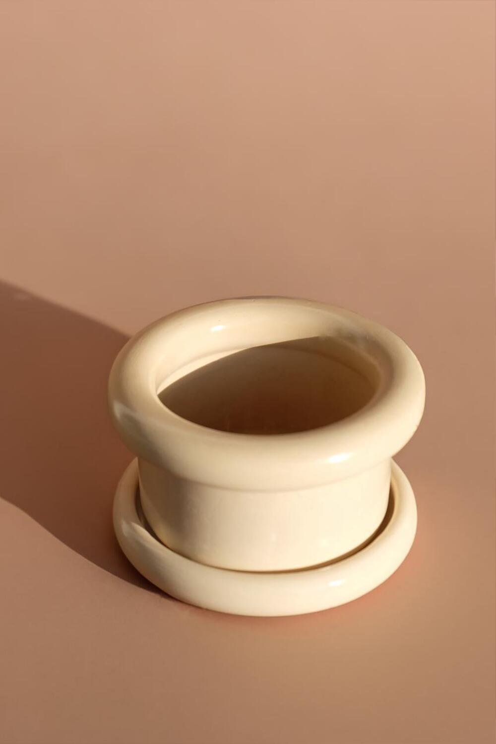 Yugatelier-Bej Beton Dekoratif Saksı-Dekoratif Saksı-3-roqelvaxirum.shop