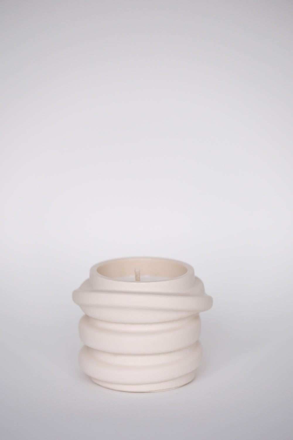 Yugatelier-Loop Bej Kokusuz Soya Wax Mum-Mum-1-roqelvaxirum.shop