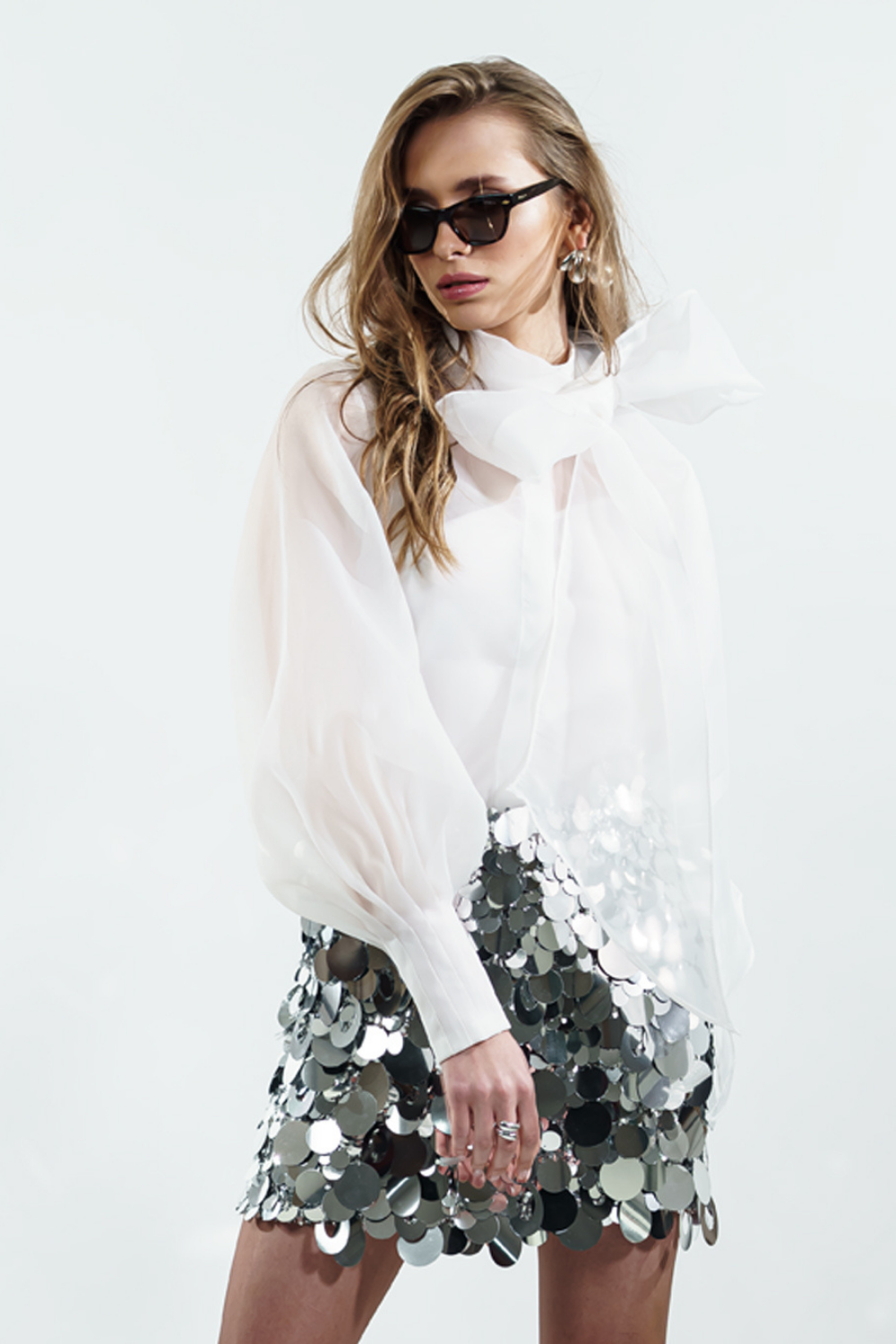 Zeynep Kaya-Organze Beyaz Gömlek-Gömlek-1-roqelvaxirum.shop