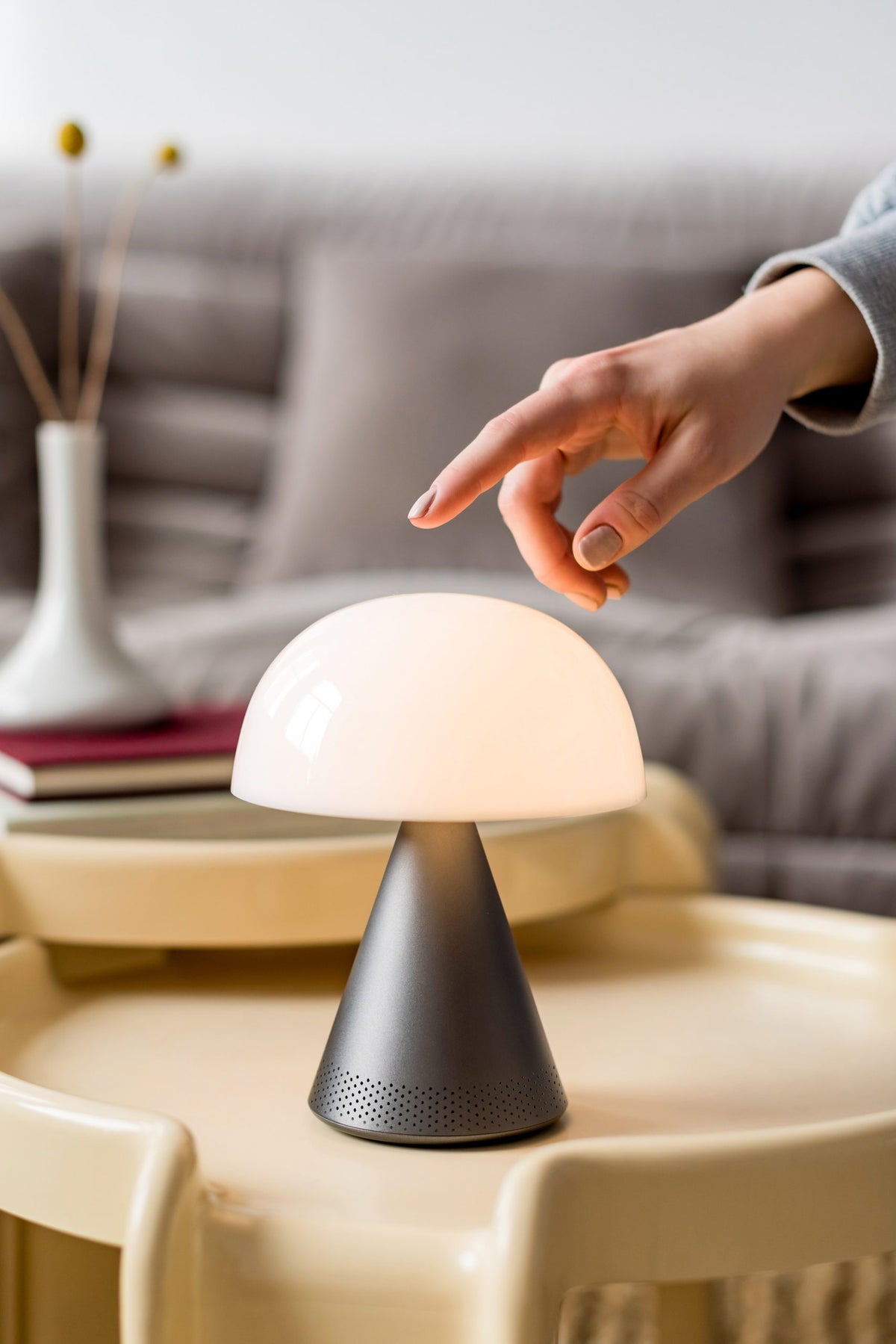 Lexon-Mina L Led Lamba Ve Bluetooth Hoparlör Metalik Gri-Led Lamba-10-roqelvaxirum.shop