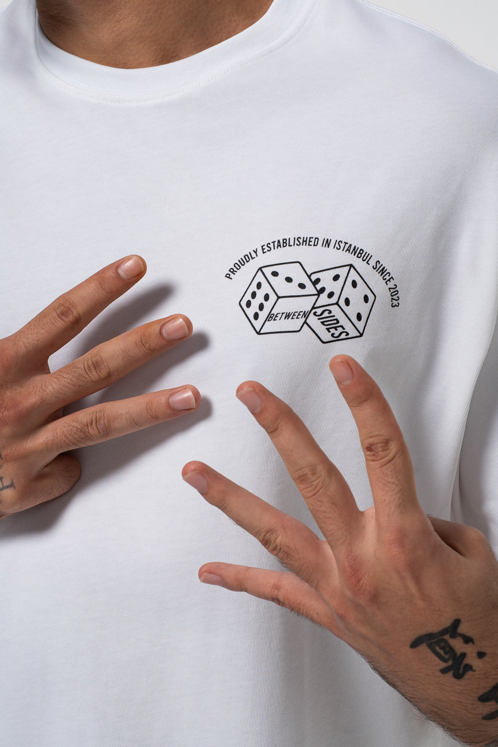 Gt - Dices White - 2